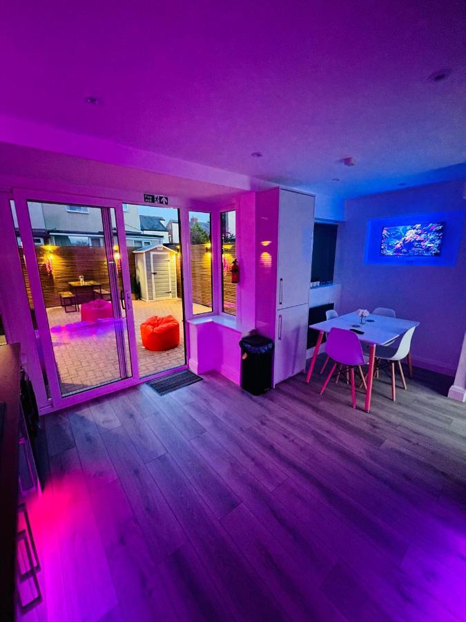 Brand New Modern 3 Bedroom Home Blackpool Exterior photo